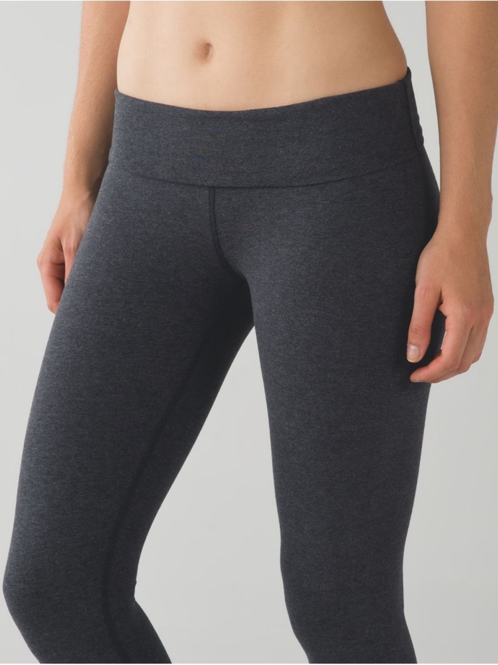 Lululemon wunder roll down leggings in charcoal size 8